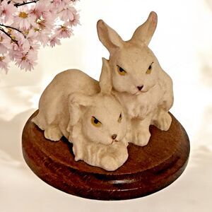 Vintage Giuseppe Armani Mother & Baby Rabbits Figurine – 3" porcelain